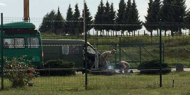 Журналист: КПП «Краковец» усилен, пропускают минимальное число людей и машин