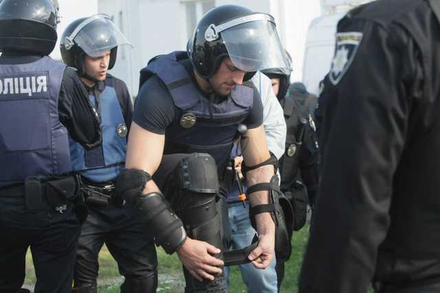 Понад тисяча прихильників Саакашвілі розпочали мітинг на його підтримку біля Краковця