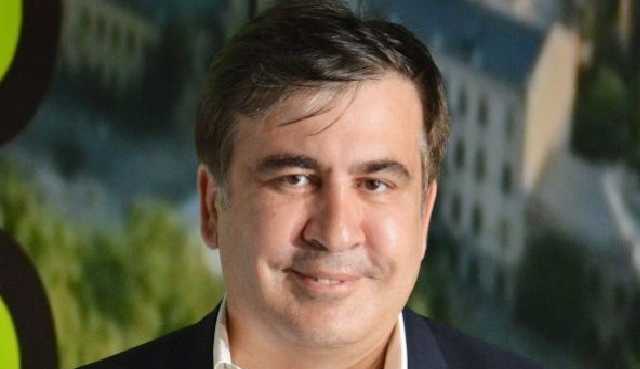 Саакашвили с сыном и группой поддержки прогрузился в поезд