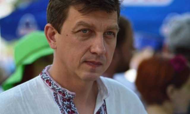 Олесь Доній: Порошенко став президентом завдяки таємним домовленостям з Путіним