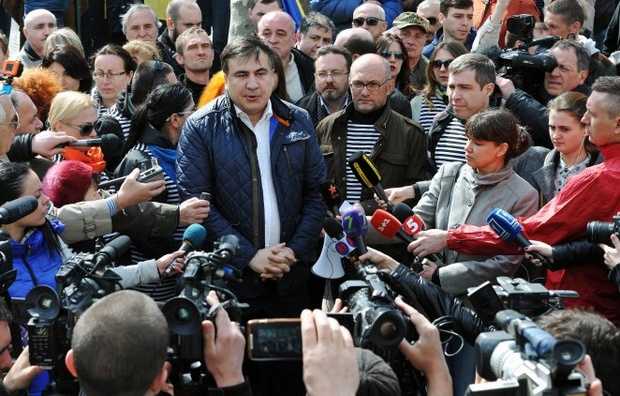 «Эффект Саакашвили»: демонтаж власти и паника в АП