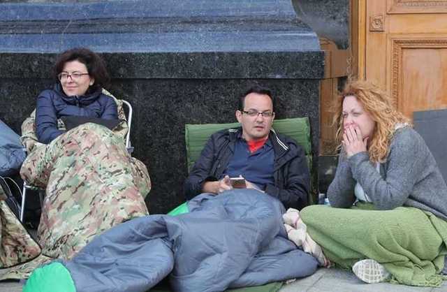 Високі зарплати, пропаганда та ресторан. На що витрачає державні кошти «Самопоміч»