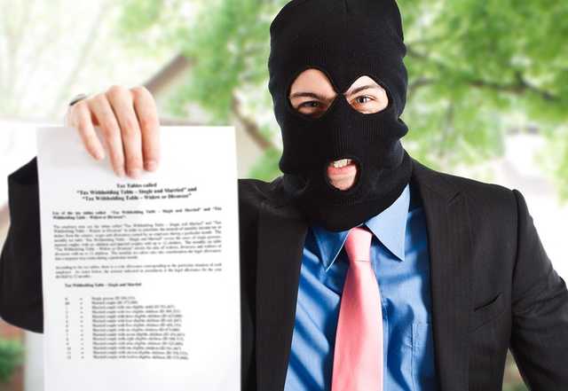 Жестокое избиение коллекторов взбудоражило сеть