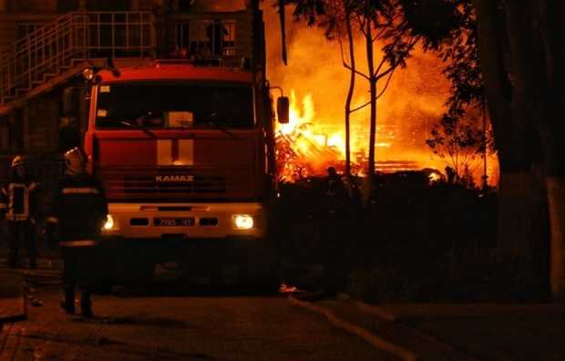 Строитель: "Детский лагерь" Виктория "нас заставили строить поспешно и экономно"