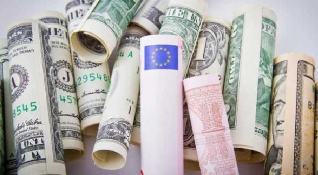 Евро дорожает со стремительной скоростью