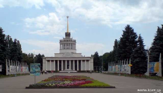 Стало известно, кто заработает на реконструкции комплекса ВДНГ в Киеве