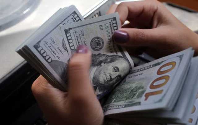 Гривна пала под натиском доллара: свежий курс от НБУ