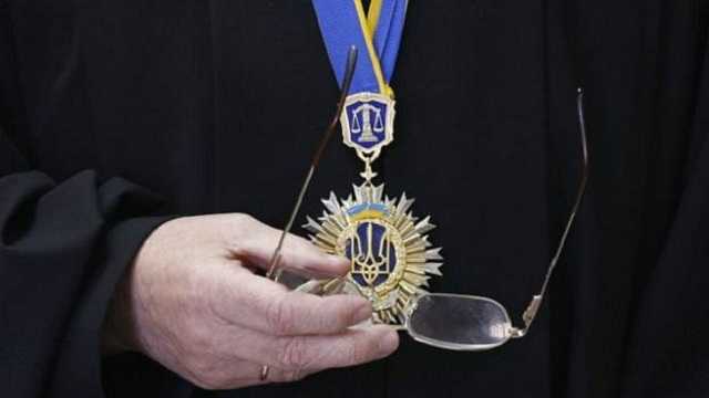 Почему судебная реформа ударит по карманам и правам украинцев