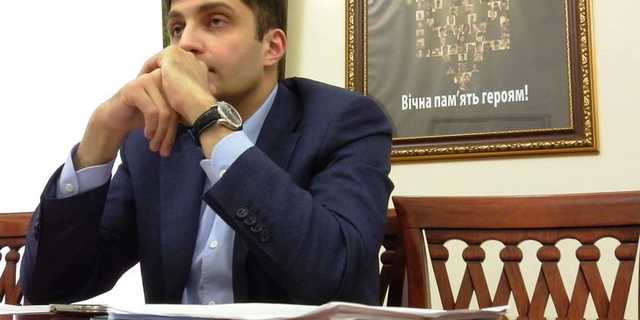 Сакварелидзе: Наш президент болен и он не может управлять Украиной