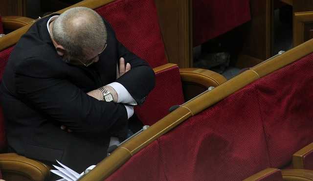 Перешли все грани: кто в Раде не работал ни дня