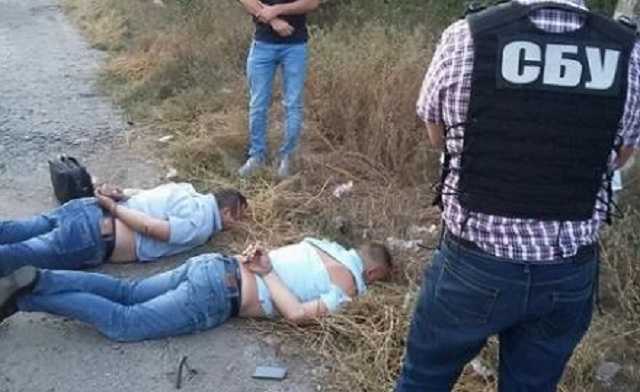 В зоне АТО поймали группу «оборотней» в погонах, погрязших в вымогательстве