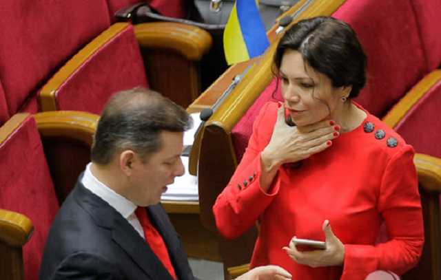 В "Народном фронте" теперь опровергают наличие конфликта между Президентом и министром МВД