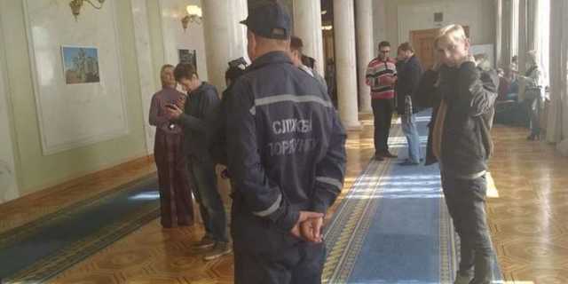 В здании Верховной Рады произошел пожар