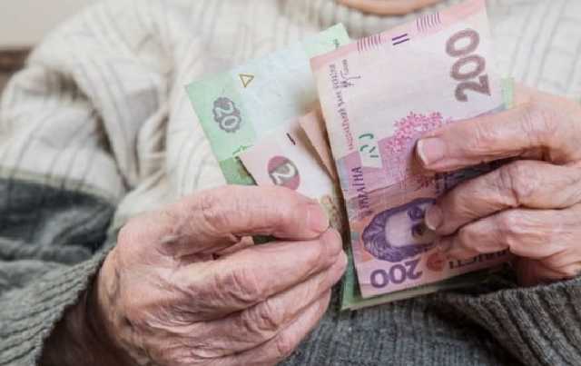 Рада приняла пенсионную реформу Гройсмана