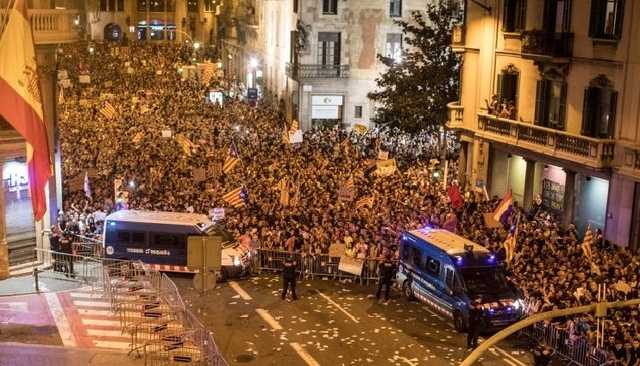 Прощай, Испания. Каталония взяла решительный курс на отделение