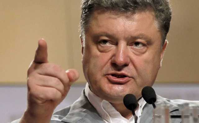 Порошенко назвал "зрадниками" всех, кто не верит в новый Верховный Суд