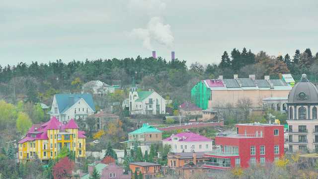 Расследовать боятся. В Царском селе скандал из-за земли Порошенко