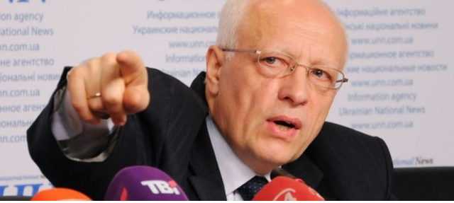 Яценюк, Турчинов и Аваков приняли решение устранить Порошенко — Соскин