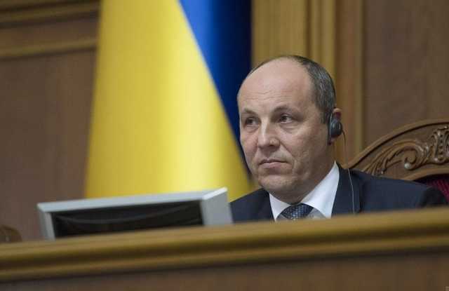 Парубий подписал продление закона об особом порядке для ОРДЛО