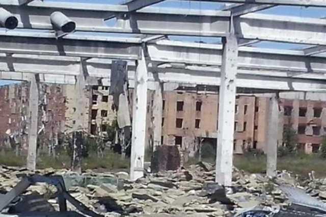 В сети показали, что осталось от гипермаркета «Метро» в Донецке