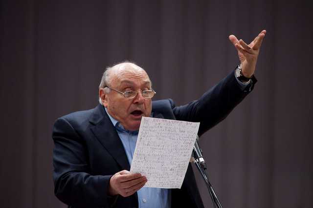 Нардеп поделился трендом с концерта Жванецкого