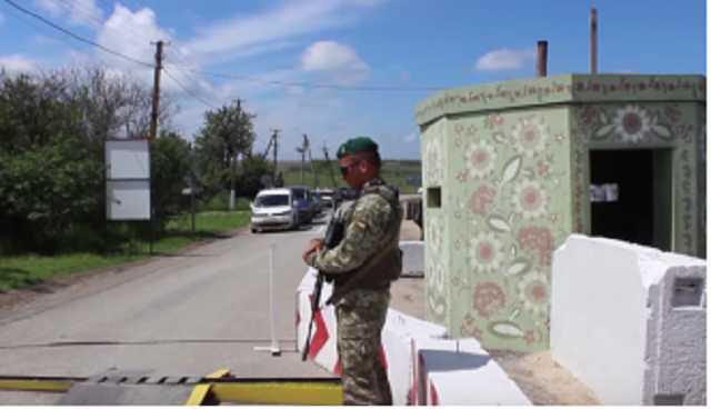 В Тельманово перекрыто движение: боевики ищут «ДРГ»