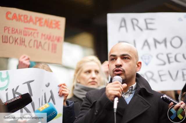 Добкин устроил истерику Найему в прямом эфире