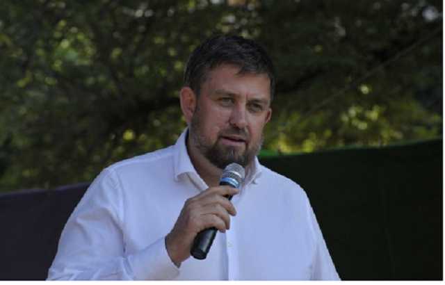 Десять фактів із життя Олега Недави. Того, що "виносить козлів"