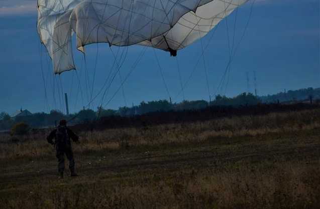 "Действуют с воздуха": в сети показали, как работают украинские морпехи