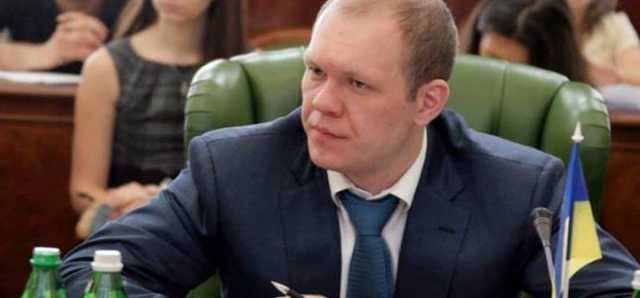 Фонд гарантирования вкладов инициировал уголовное преследование депутата Дзензерского за долги перед банками