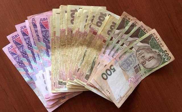 В университете Черкасс сдачу сессии оценили в 12 тысяч