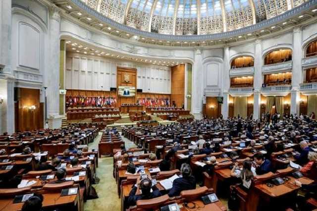 Венгрия против Украины: Как затормозить опасный сценарий в Закарпатье