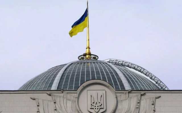 Масштабный протест под Радой: как Ахметов пытается помешать украинцам