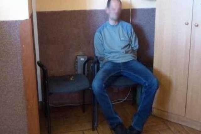 Пьяный пассажир пытался избить пограничников на границе с Польшей