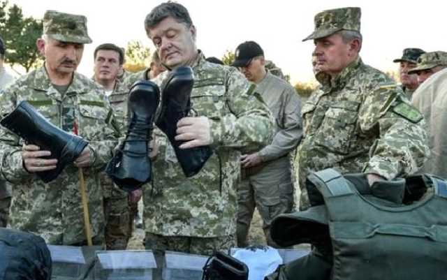 Нагреть руки на армии: Порошенко "обул" военных на 200 миллионов