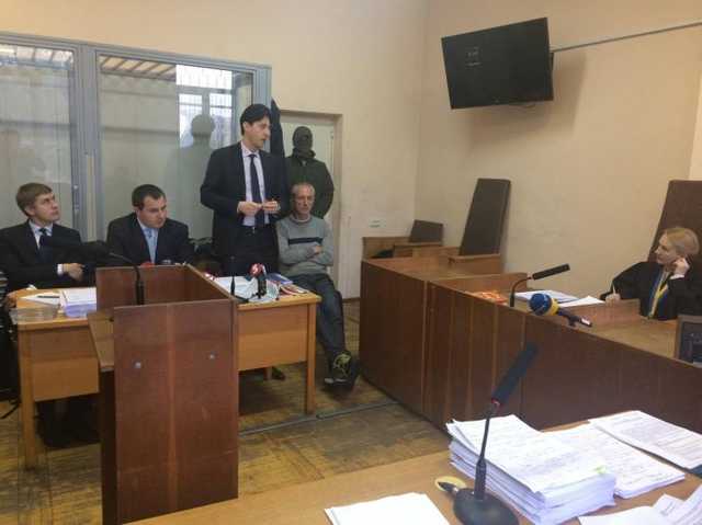 Сообщников коррупционеров из Минобороны отпустили домой