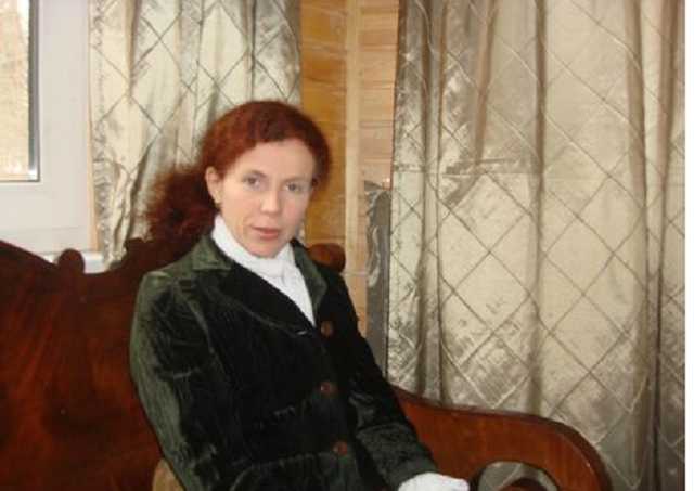 Собчак хоче отримати сцену і є авантюристкою, - Латиніна