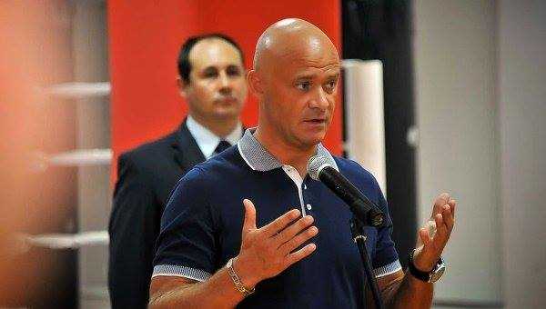 Михаил Подоляк: «Покупайте «ярлыки на княжение», уже недорого»