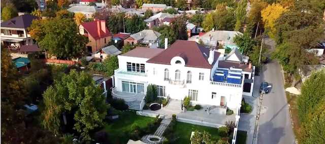 Дворцы в Кропивницком: чиновники дерибанят заповедные леса и перекрывают доступ к воде