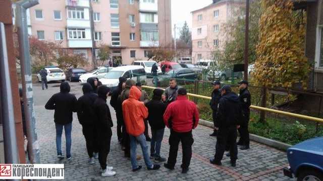 Івано-Франківські активісти виявили цілу організацію сепаратистів яка вільно діє на теренах області