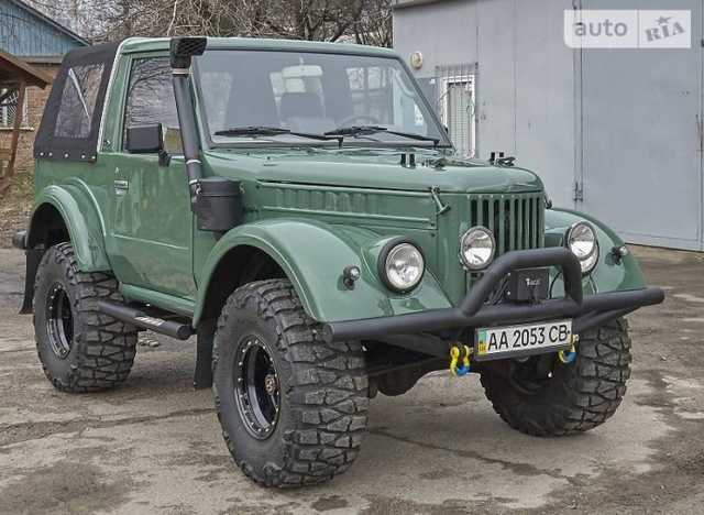   Toyota Land Cruiser  -69