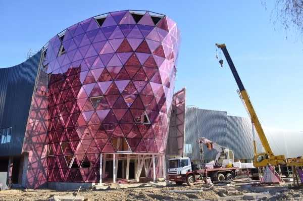 Недостроенный ТРЦ «Республика» в Киеве попробуют продать за 1,25 млрд