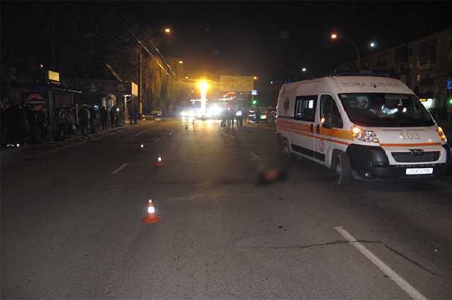 Поліція оголосила в розшук причетного до скоєння смертельного ДТП 39-річного буковинця Геннадія Австрієвського