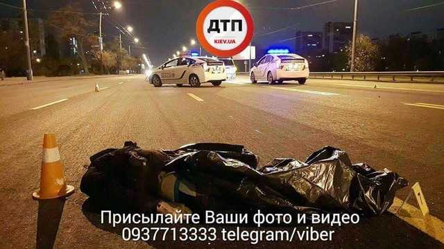 Пьяное ДТП: Range Rover насмерть сбил пешехода в Киеве