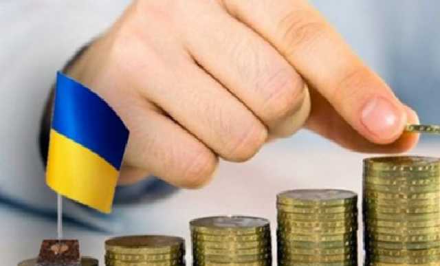 Украина четыре года будет выплачивать по 7 млрд долларов по внешним долгам