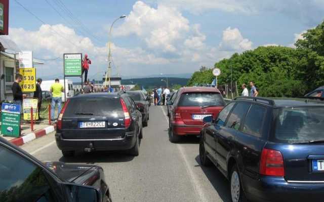 Появились неожиданные новости о нерастаможенных авто в Украине