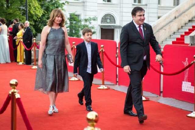 Средневековый мрак президента: нравственной деградации Порошенко нет предела