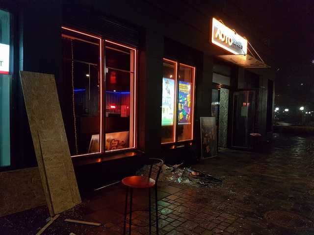 В Киеве неизвестные разгромили подпольное казино