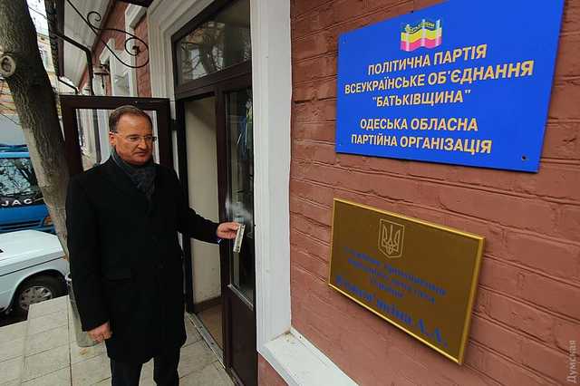 Зампред Одесского облсовета кинул литовцев на $6 миллионов