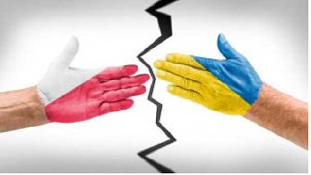 Антиукраинскую карту в Польше разыгрывает Россия — Gazeta Polska